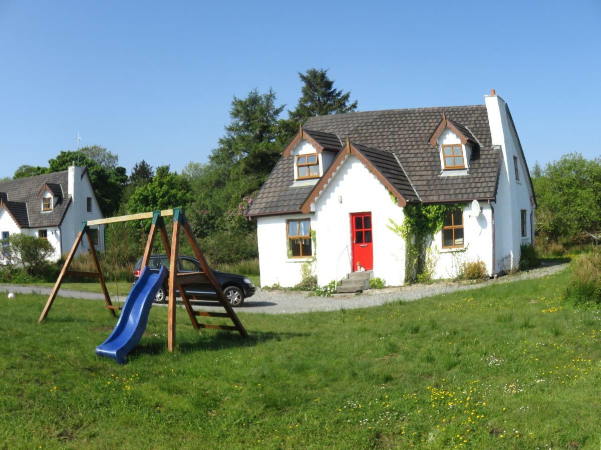 Heatherhill Farm Cottage In Letterfrack Beside Connemara National Park Extérieur photo